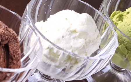 Sorvete Limão c/ Manjericão